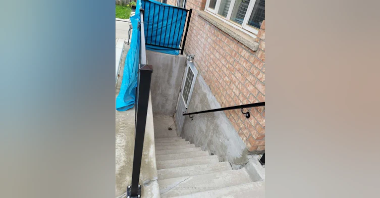 673 Bristol Road W, Mississauga, ON, L5R 3S3