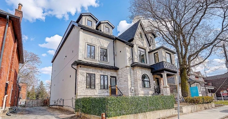 1-252 Annette Street, Toronto, ON, M6P 1R1 - 3
