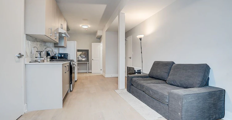2-252 Annette Street, Toronto, ON, M6P 1R1 - 11