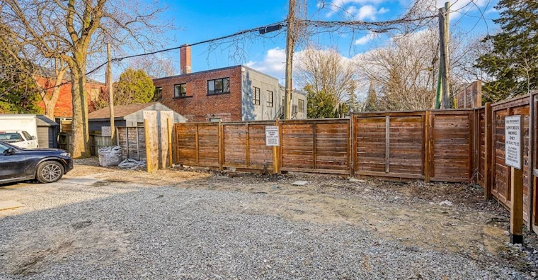 6-252 Annette Street, Toronto, ON, M6P 1R1 - 5