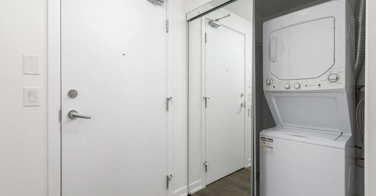 716-1830 Bloor Street W, Toronto, ON, M6P 0A2 - 31