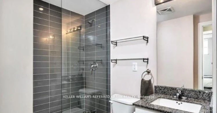802-370 Wallace Avenue, Toronto, ON, M6P 3P2 - 5