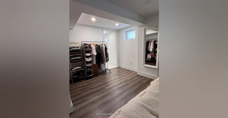 Lower-6 Frankfort Avenue, Toronto, ON, M6L 2Y2 - 15