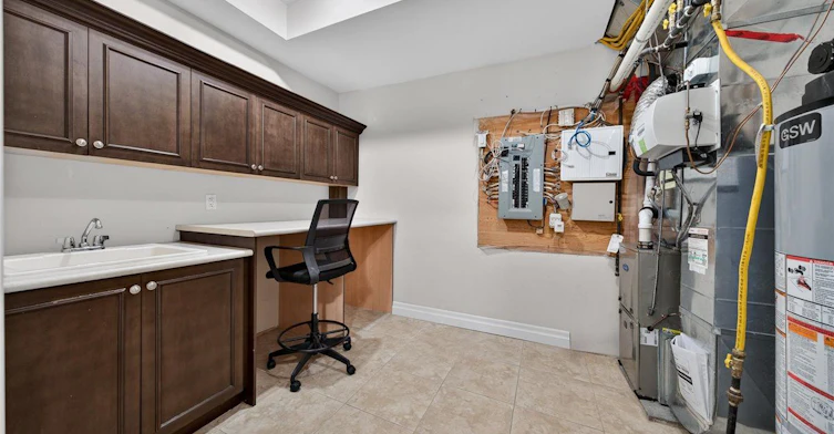 91B Evans Avenue, Toronto, ON, M8Z 1H7 - 46