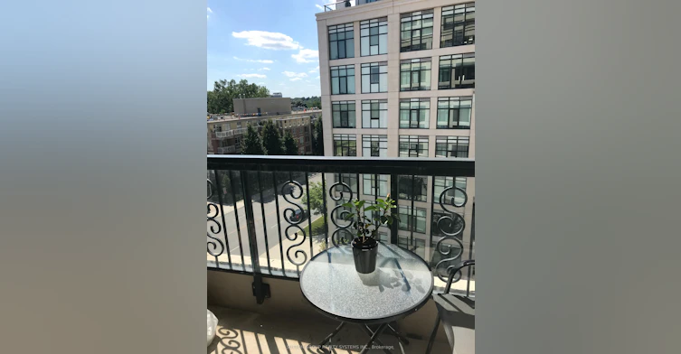 623-1 Old Mill Drive, Toronto, ON, M6S 0A1 - 13