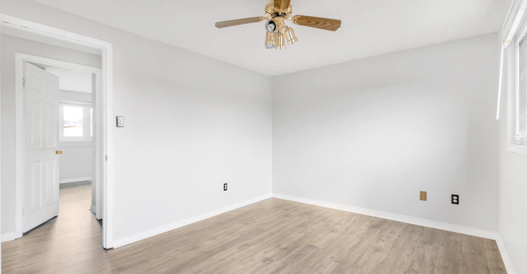 39 Martindale Upper Crescent, Brampton, ON, L6X 2V7 - 10
