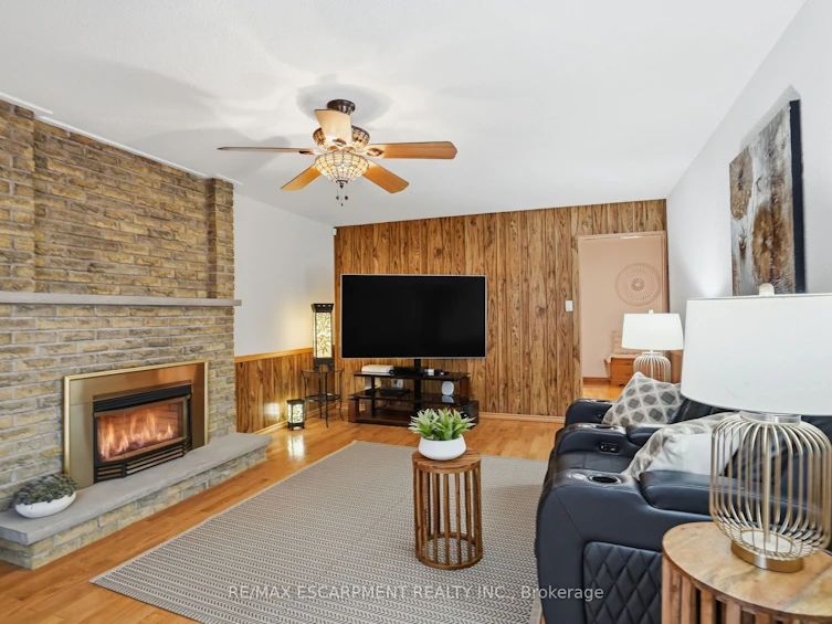 2127 Larabee Court, Burlington, ON, L7P 3S3 - 18