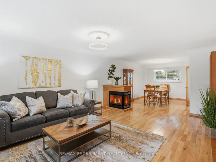 2127 Larabee Court, Burlington, ON, L7P 3S3 - 9
