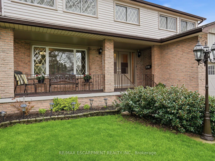 2127 Larabee Court, Burlington, ON, L7P 3S3 - 4