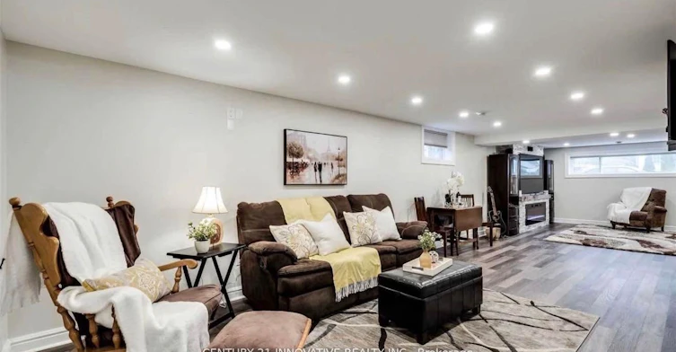 Bsmt-586 Chamberlain Road, Burlington, ON, L7L 2V5 - 2