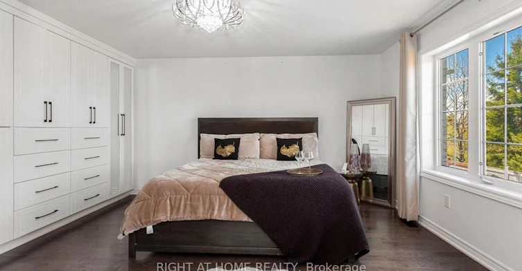 22 Vanwood Crescent, Brampton, ON, L6P 2X4 - 12