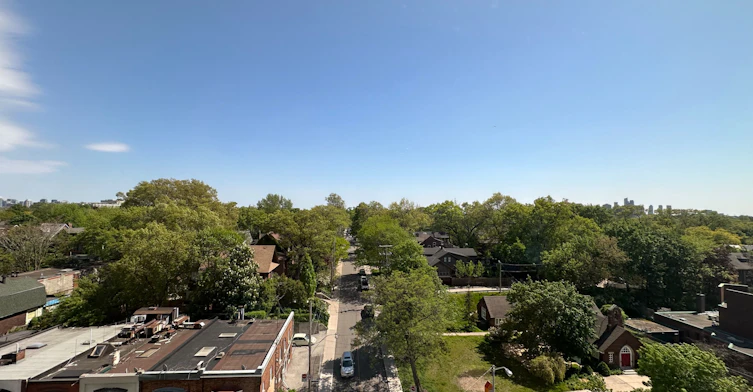 803-1660 Bloor Street W, Toronto, ON, M6P 0C6 - 8