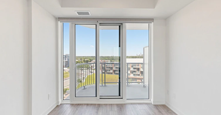 817-220 Missinnihe Way, Mississauga, ON, L5H 0A9 - 42
