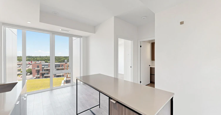 817-220 Missinnihe Way, Mississauga, ON, L5H 0A9 - 38