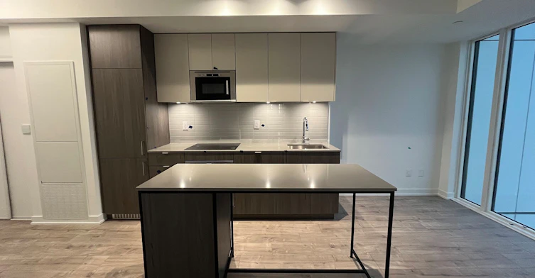 817-220 Missinnihe Way, Mississauga, ON, L5H 0A9 - 8