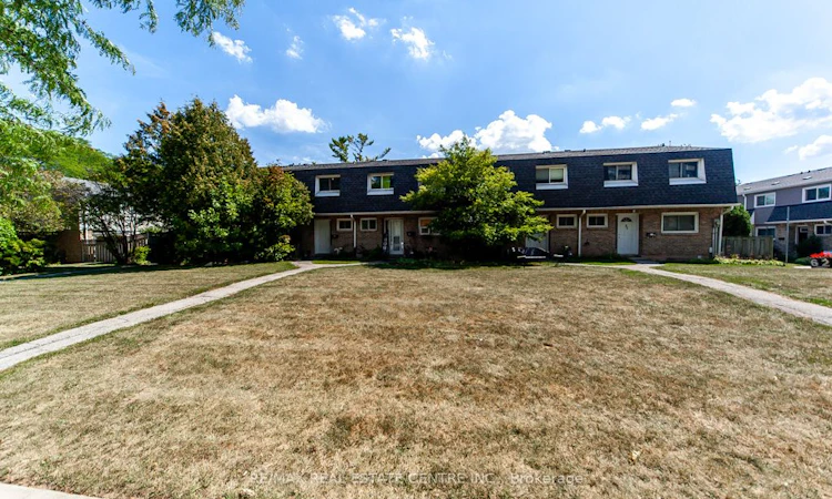 88-2050 Upper Middle Road