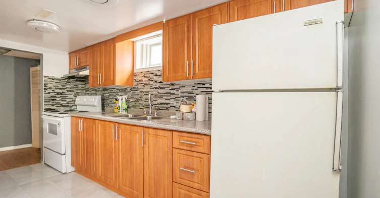 24 Bingham Road, Brampton, ON, L6V 2K1 - 9