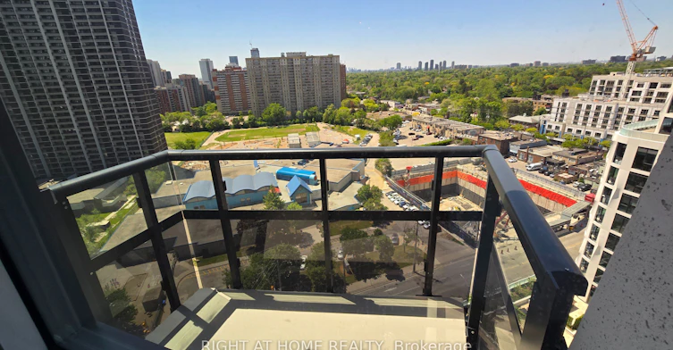 1707-60 Central Park Roadway N/A, Toronto, ON, M9A 0E6 - 48
