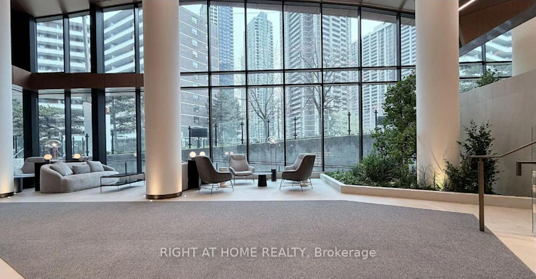 1707-60 Central Park Roadway N/A, Toronto, ON, M9A 0E6 - 12