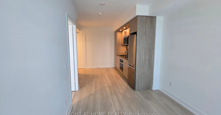 1707-60 Central Park Roadway N/A, Toronto, ON, M9A 0E6 - 32