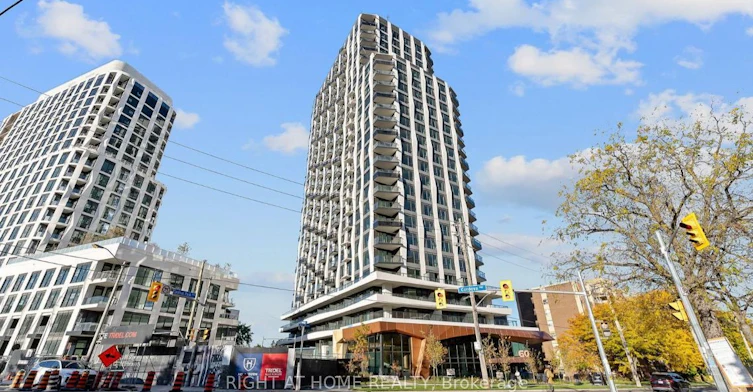 1707-60 Central Park Roadway N/A, Toronto, ON, M9A 0E6 - 2