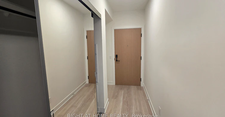 1707-60 Central Park Roadway N/A, Toronto, ON, M9A 0E6 - 20