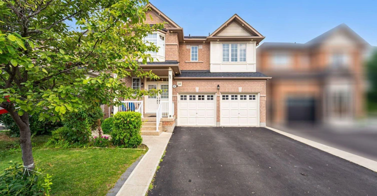 27 Hardgate Crescent, Brampton, ON, L7A 3V7