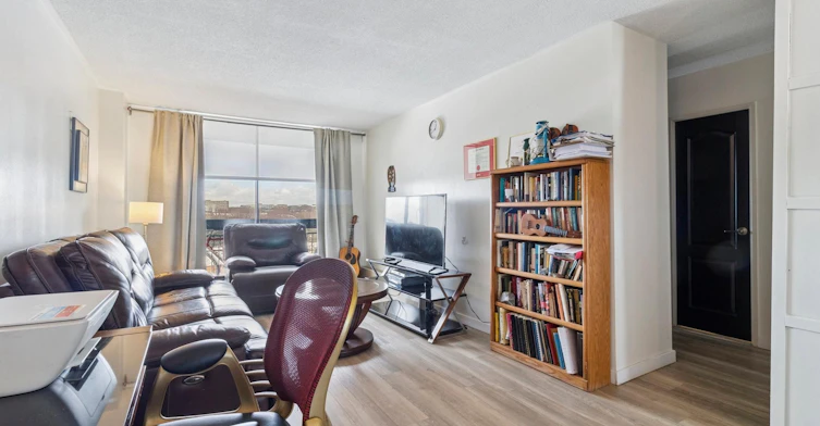720-4645 Jane Street, Toronto, ON, M3N 2K9 - 3