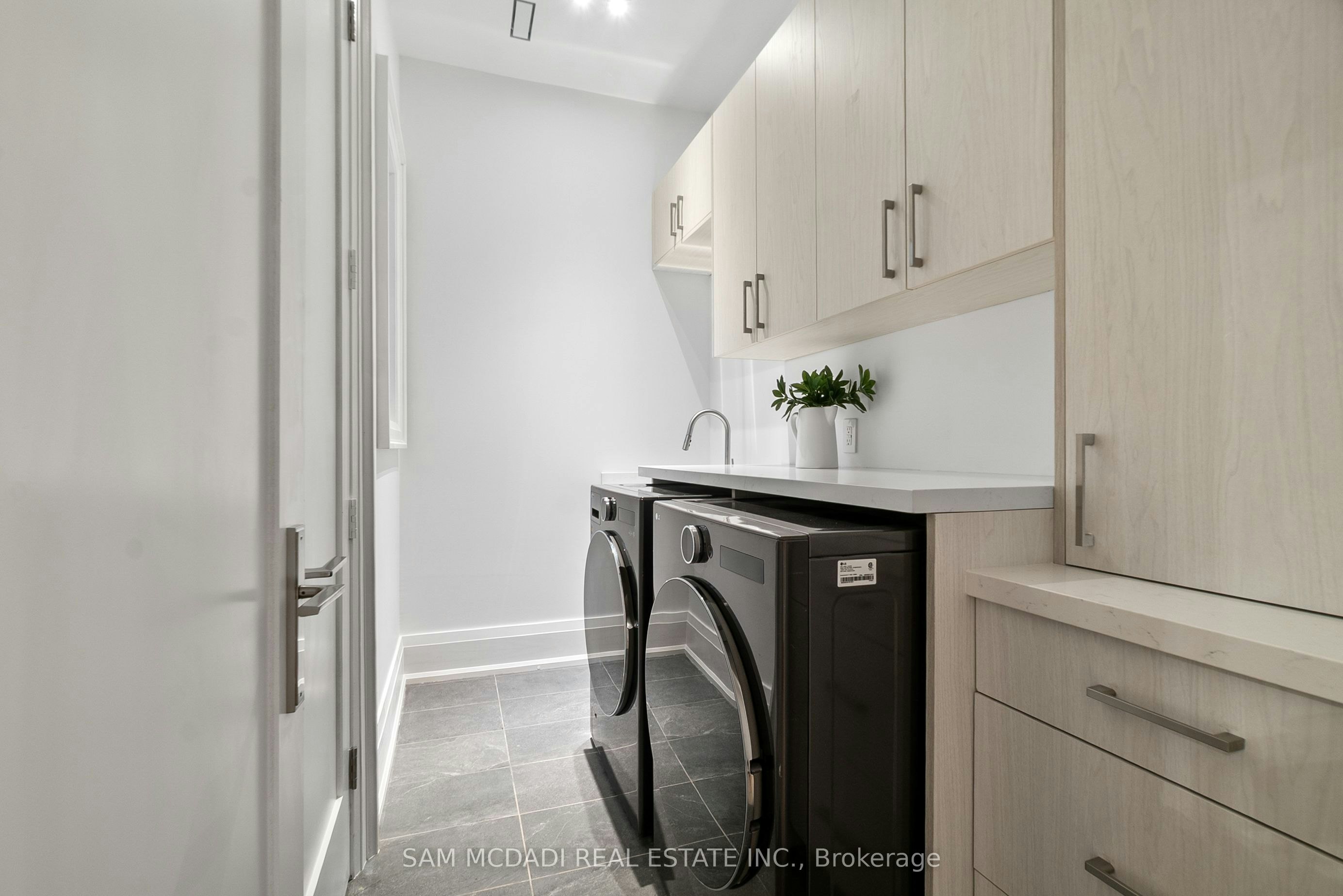 84 Pebbleridge Place, Oakville, ON, L6K 3Y4 - 33