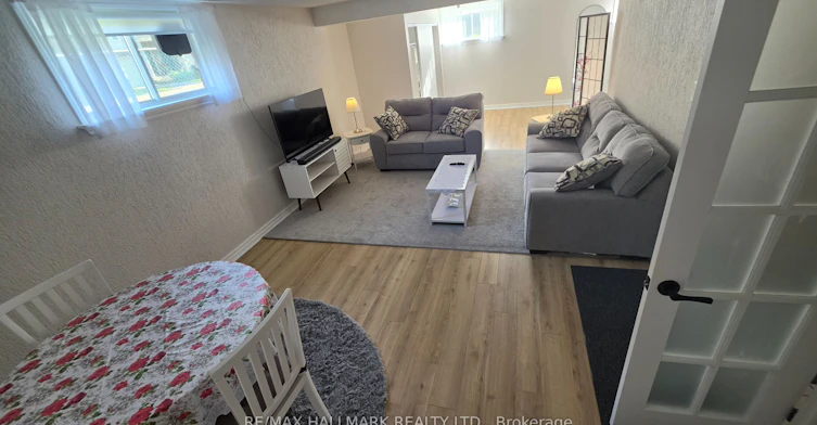 Lower Level-110 Milton Street, Toronto, ON, M8Y 2Y3 - 17
