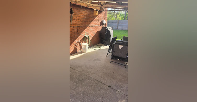 Lower Level-110 Milton Street, Toronto, ON, M8Y 2Y3 - 37