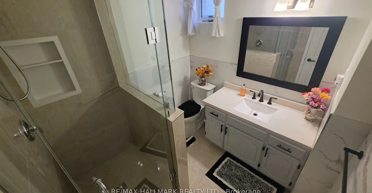 Lower Level-110 Milton Street, Toronto, ON, M8Y 2Y3 - 12
