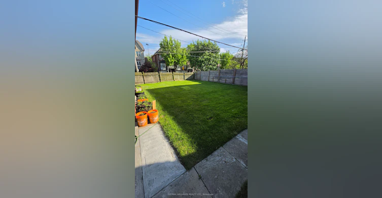 Lower Level-110 Milton Street, Toronto, ON, M8Y 2Y3 - 40
