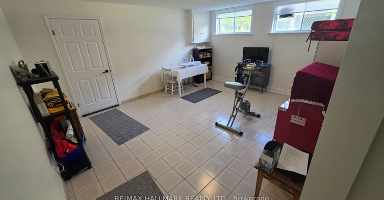 Lower Level-110 Milton Street, Toronto, ON, M8Y 2Y3 - 35
