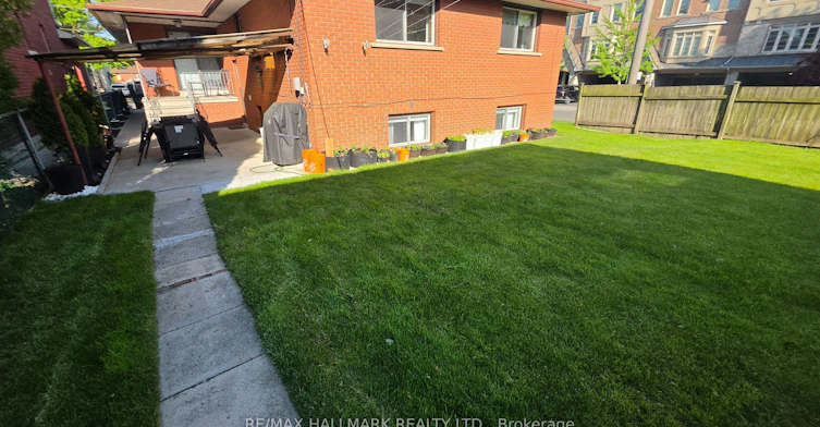 Lower Level-110 Milton Street, Toronto, ON, M8Y 2Y3 - 43