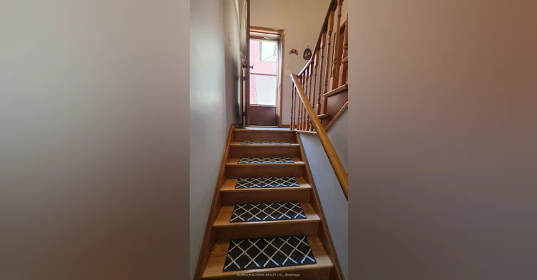 Lower Level-110 Milton Street, Toronto, ON, M8Y 2Y3 - 6