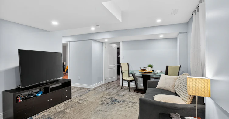 249 Hinton (Lower) Terrace, Milton, ON, L9T 7K6 - 4