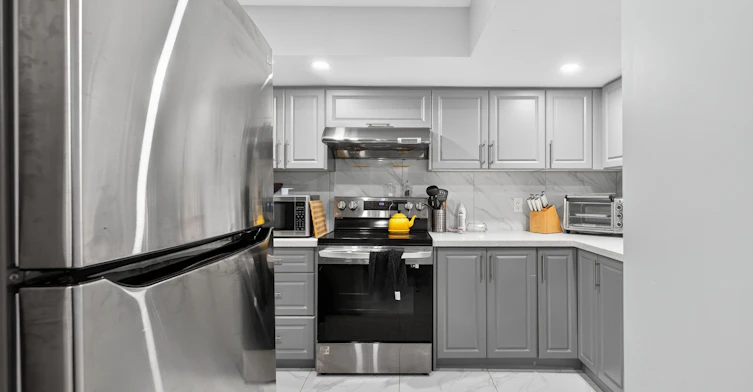 249 Hinton (Lower) Terrace, Milton, ON, L9T 7K6 - 6