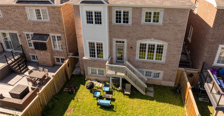 249 Hinton (Lower) Terrace, Milton, ON, L9T 7K6 - 2