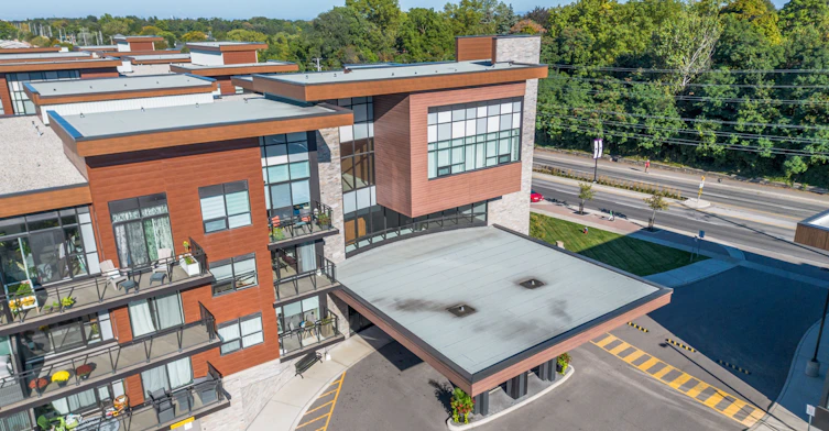 GR33-1575 Lakeshore Road W, Mississauga, ON, L5J 0B1