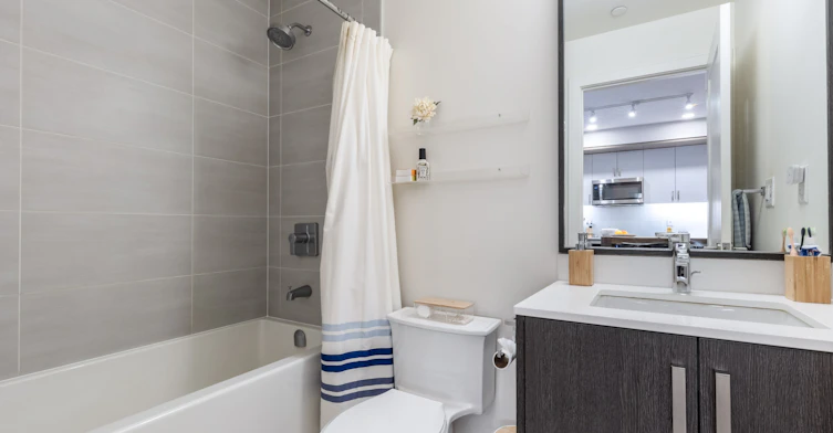 GR33-1575 Lakeshore Road W, Mississauga, ON, L5J 0B1 - 17
