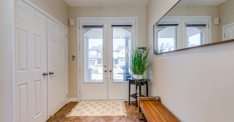3048 Jenn Avenue, Burlington, ON, L7M 0C8 - 3