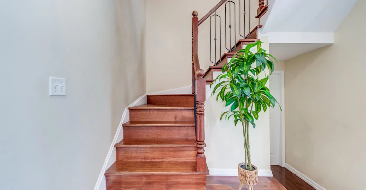 3048 Jenn Avenue, Burlington, ON, L7M 0C8 - 11