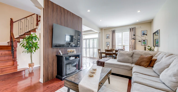 3048 Jenn Avenue, Burlington, ON, L7M 0C8 - 4
