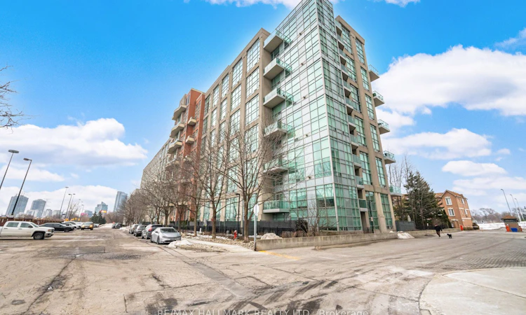 624-200 Manitoba Street