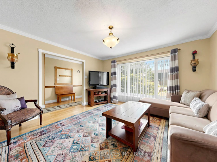 36 Glenvale Boulevard, Brampton, ON, L6S 1J1 - 10