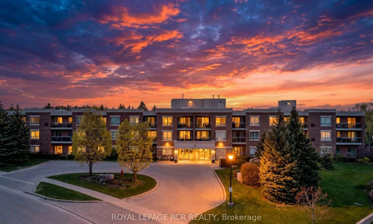 113-35 Via Rosedale Way