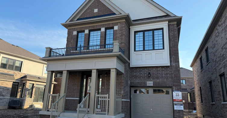 1460 Chamomile Crescent W, Milton, ON, L9E 2E9 - 2