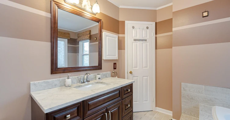 1615 Sir Monty's Drive, Mississauga, ON, L5N 4R1 - 23