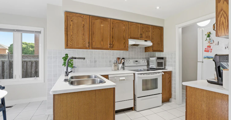 50 Whitbread Avenue, Caledon, ON, L7E 1L7 - 4
